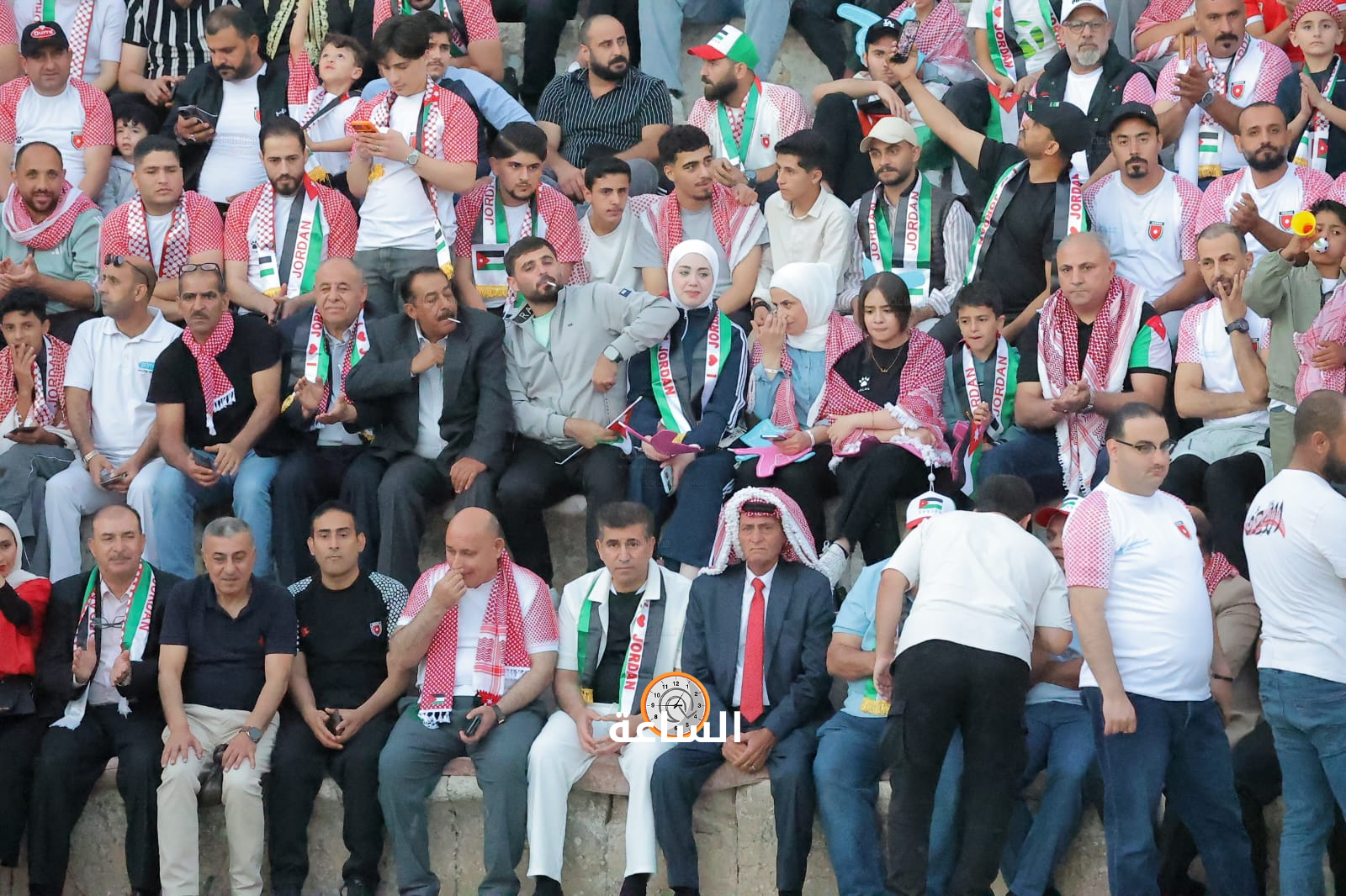 Madar Al-Saa Images 0.8651545986934209