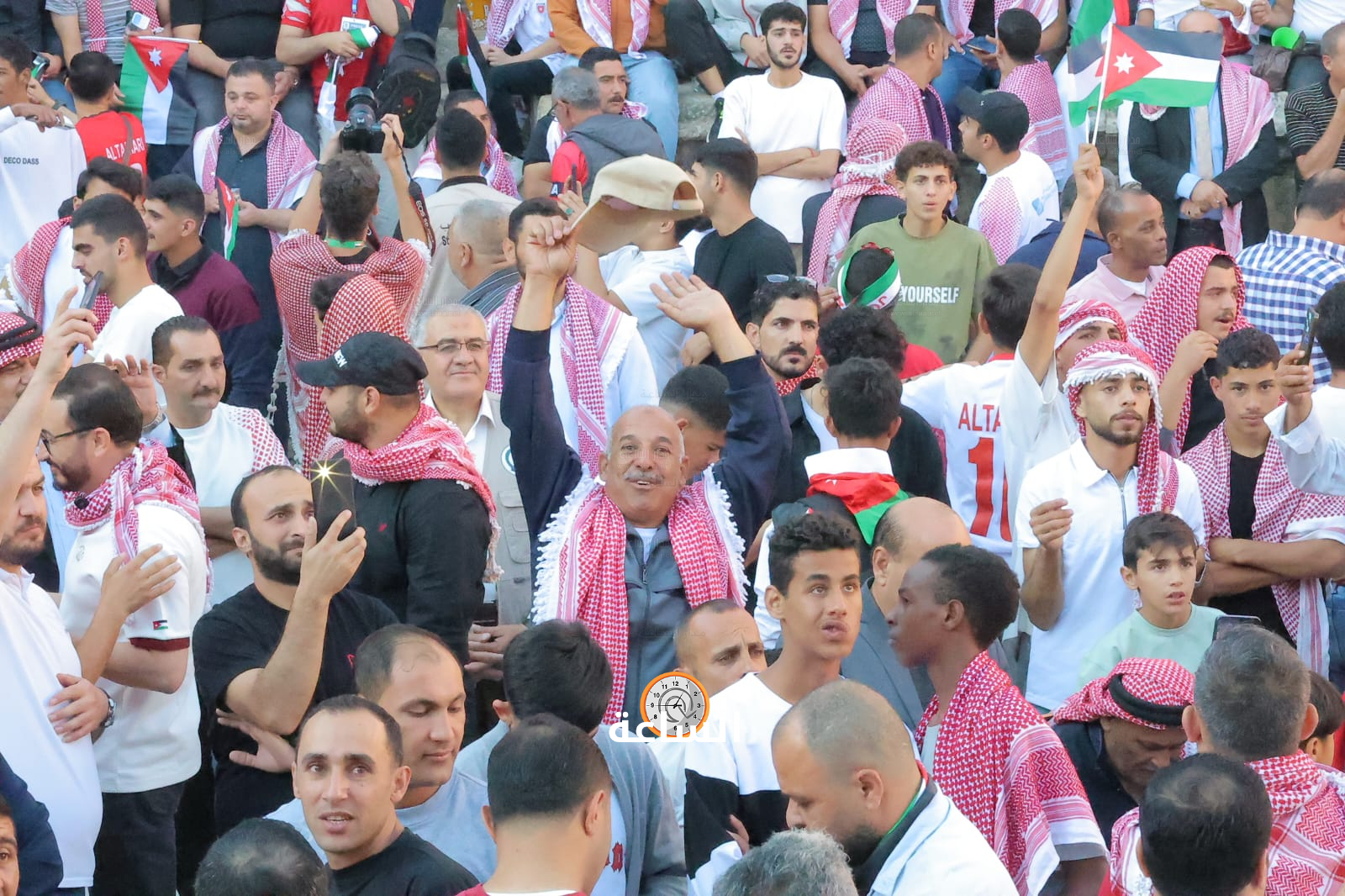 Madar Al-Saa Images 0.32448934115439