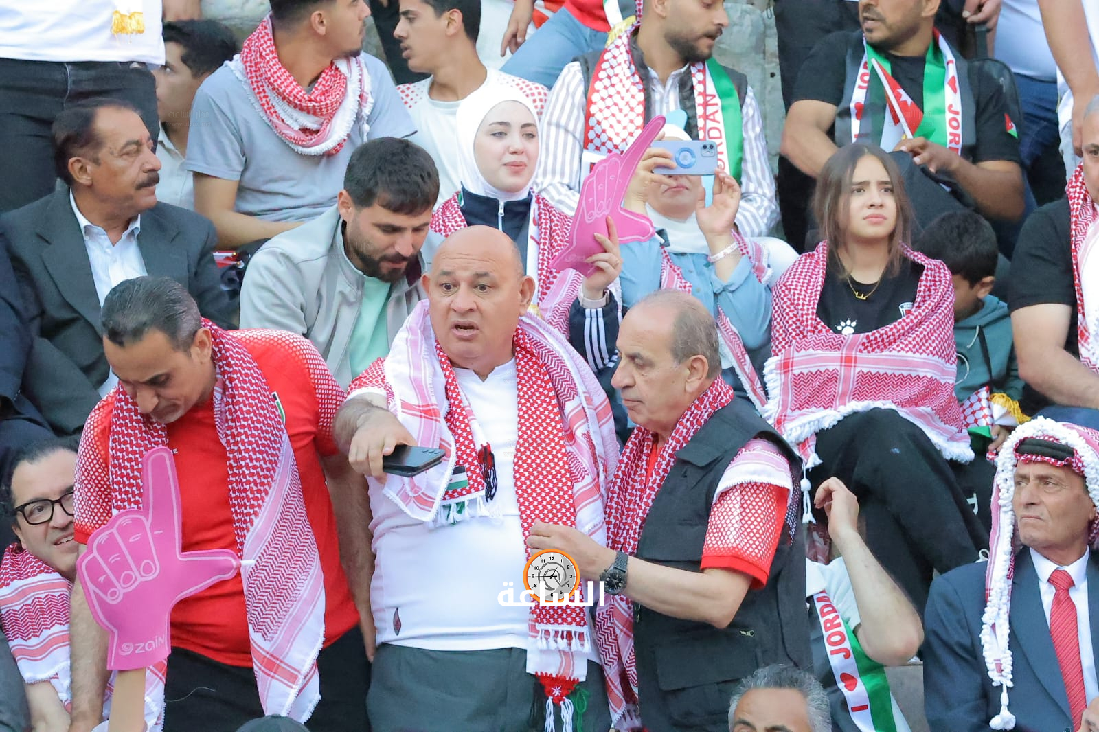 Madar Al-Saa Images 0.9324142385300808
