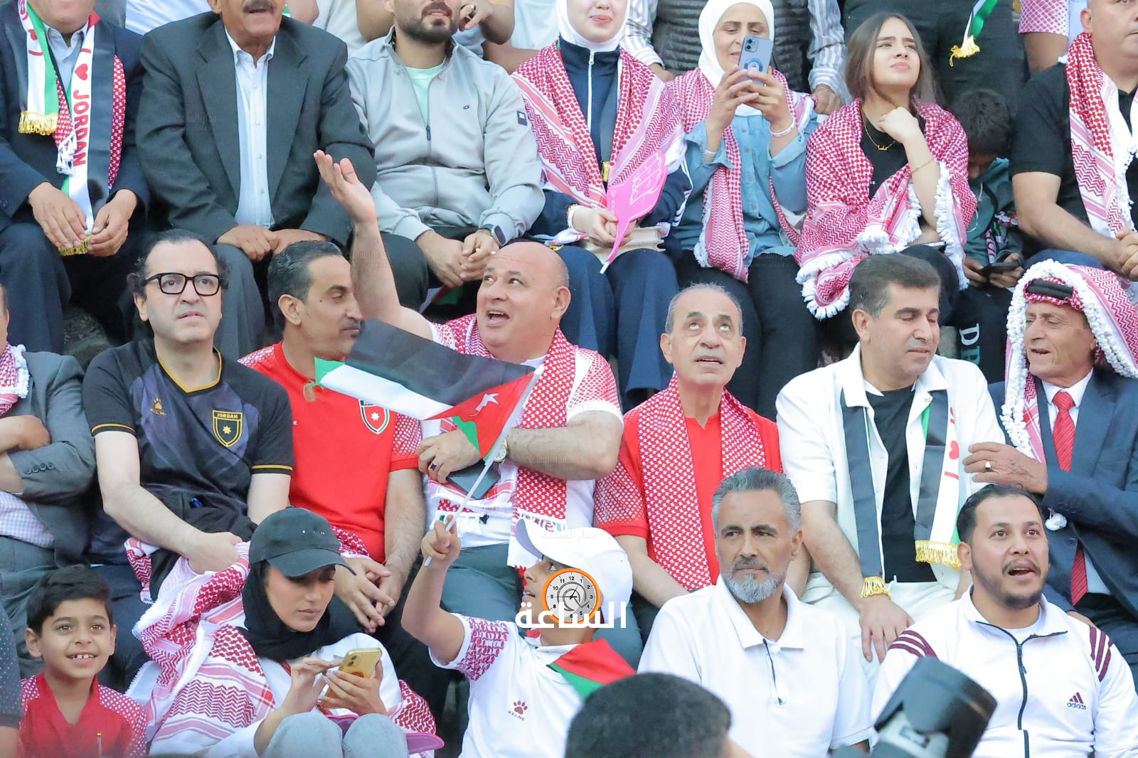 Madar Al-Saa Images 0.510170678107992