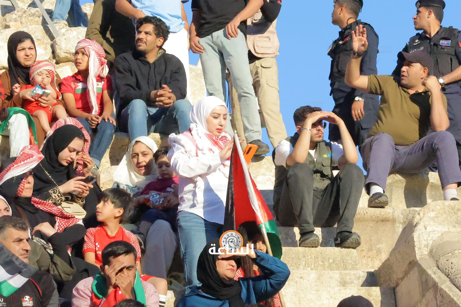 Madar Al-Saa Images 0.6540456301441222