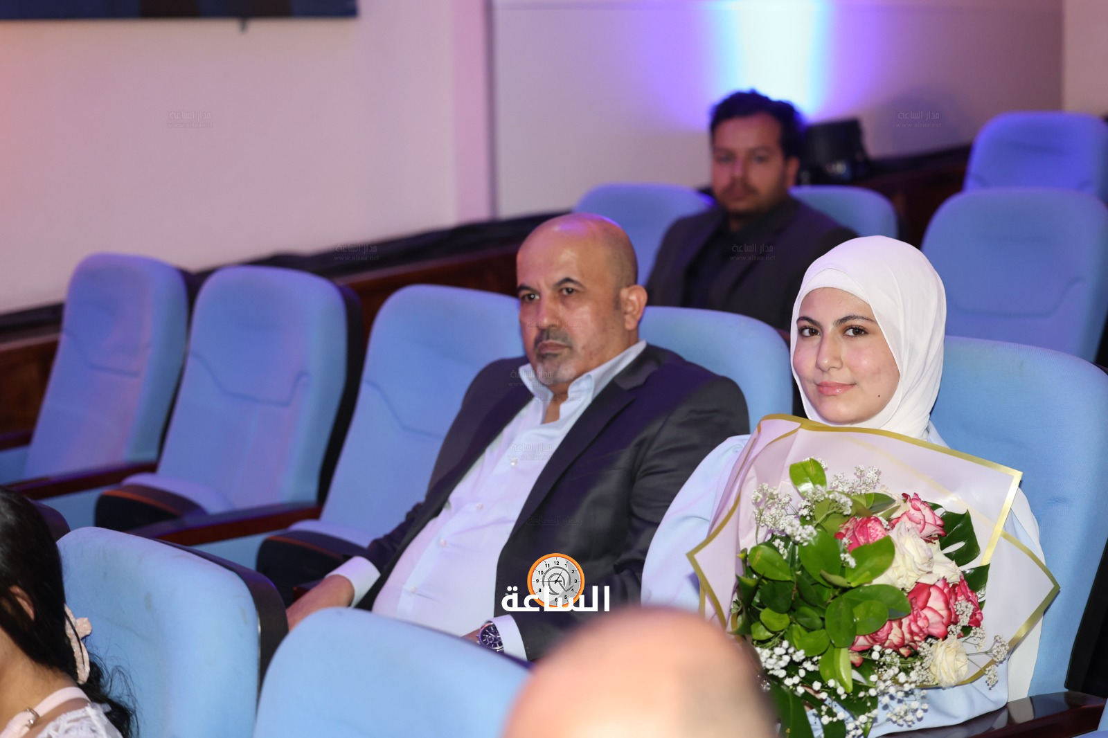 Madar Al-Saa Images 0.3859393357978854