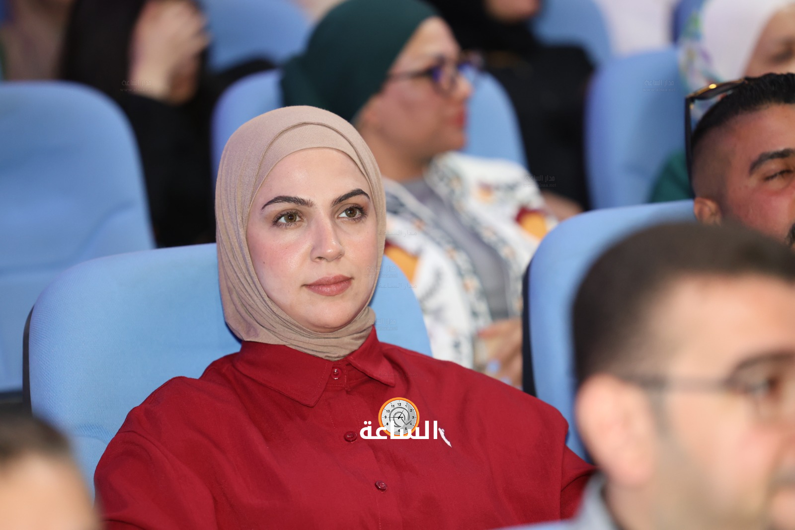 Madar Al-Saa Images 0.45357888243943134