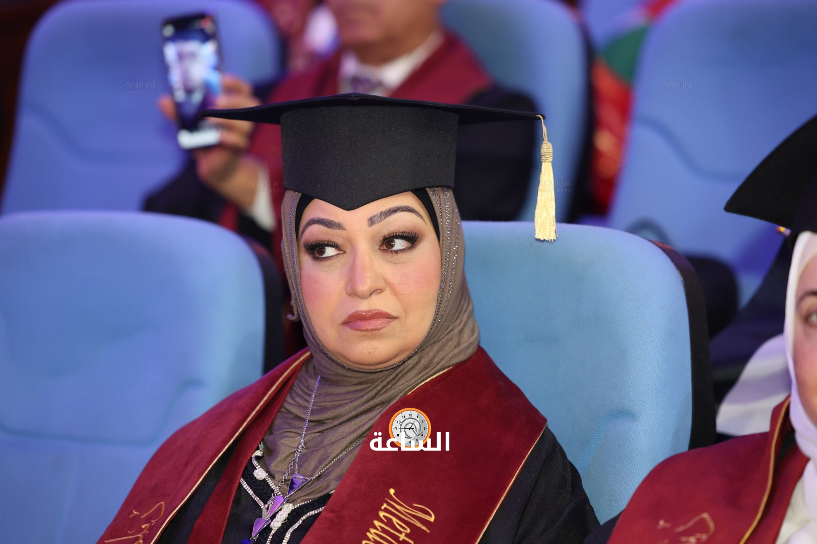 Madar Al-Saa Images 0.8893149359974583