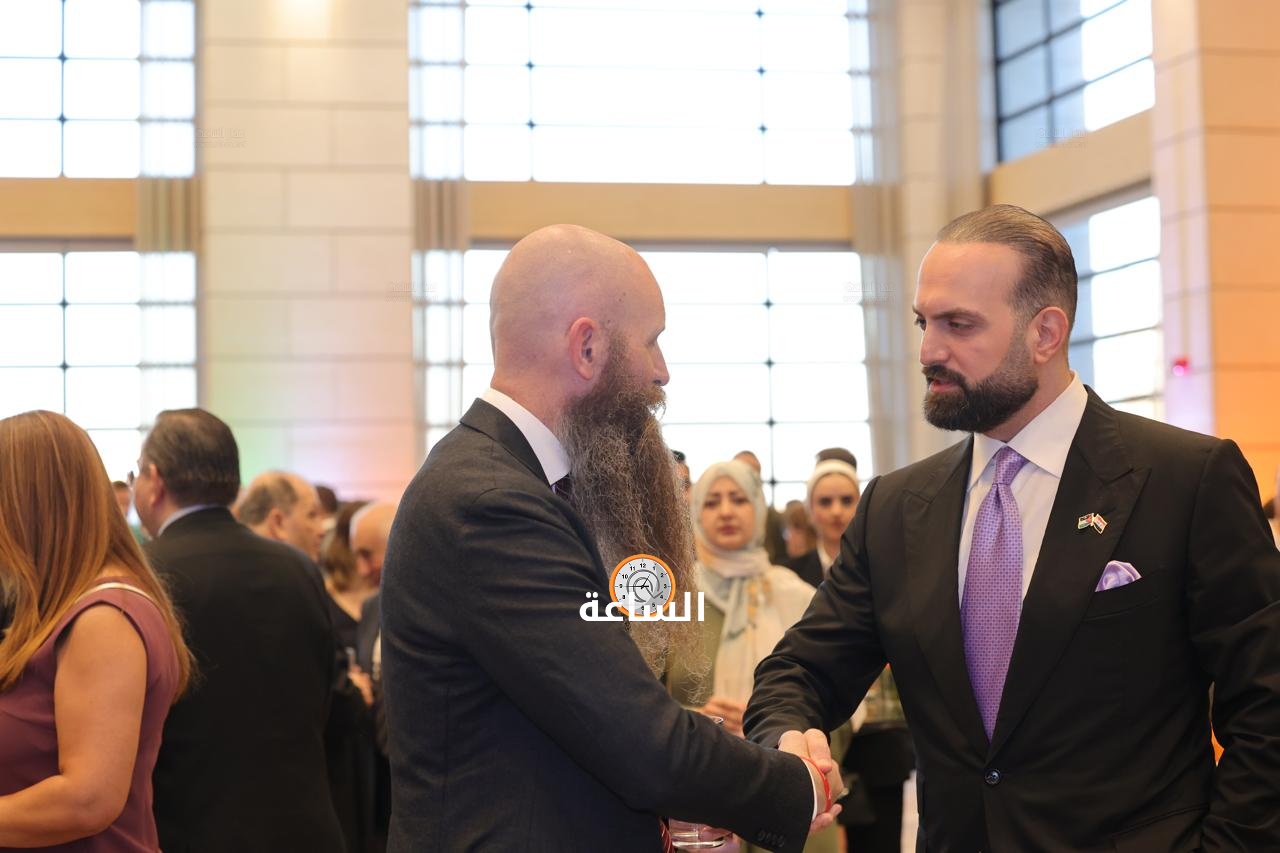 Madar Al-Saa Images 0.12755072401521939