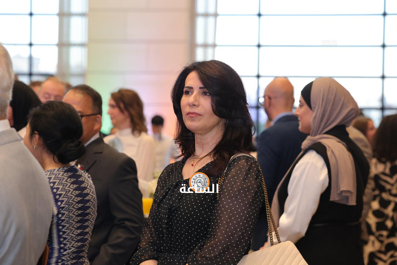 Madar Al-Saa Images 0.13885033225580568