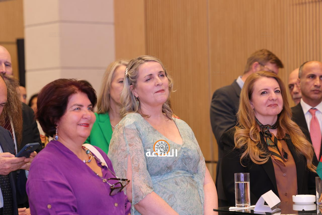 Madar Al-Saa Images 0.2926706162950884