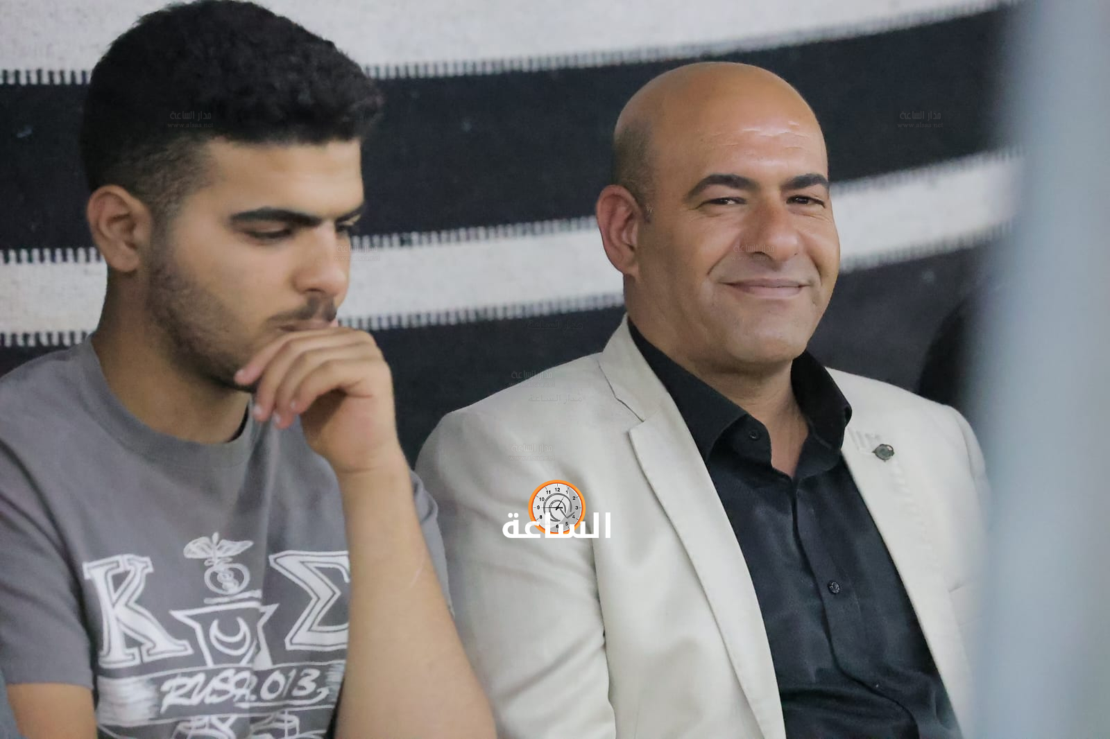 Madar Al-Saa Images 0.14816889399706