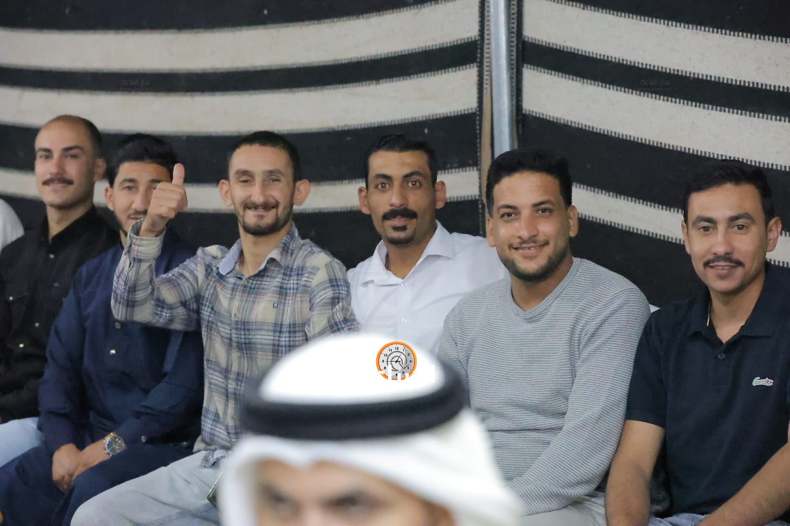 Madar Al-Saa Images 0.40631385718018187