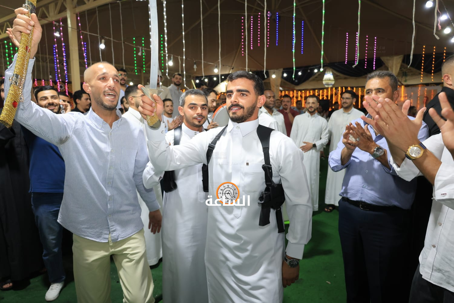 Madar Al-Saa Images 0.804515836871151