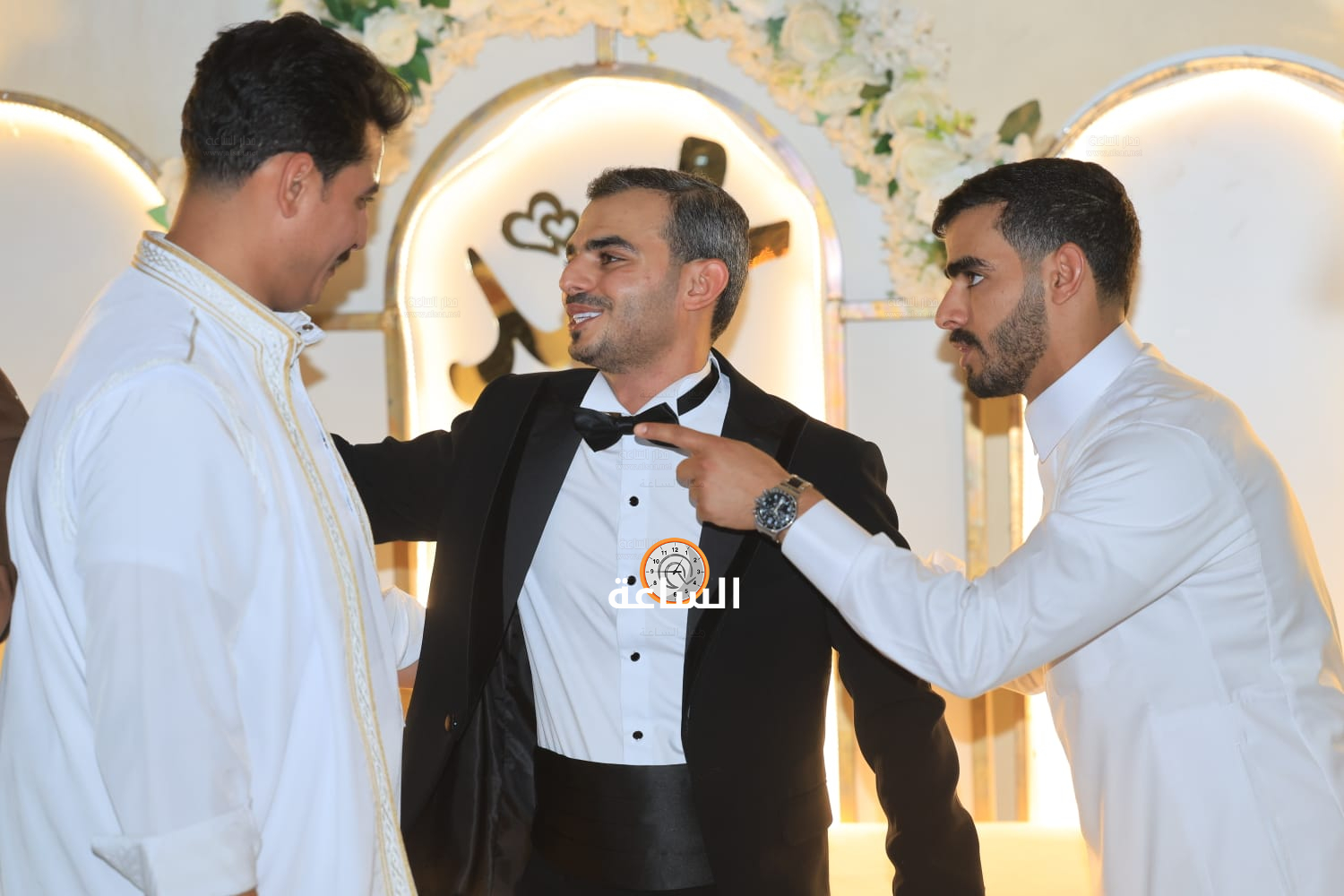 Madar Al-Saa Images 0.77914025128365