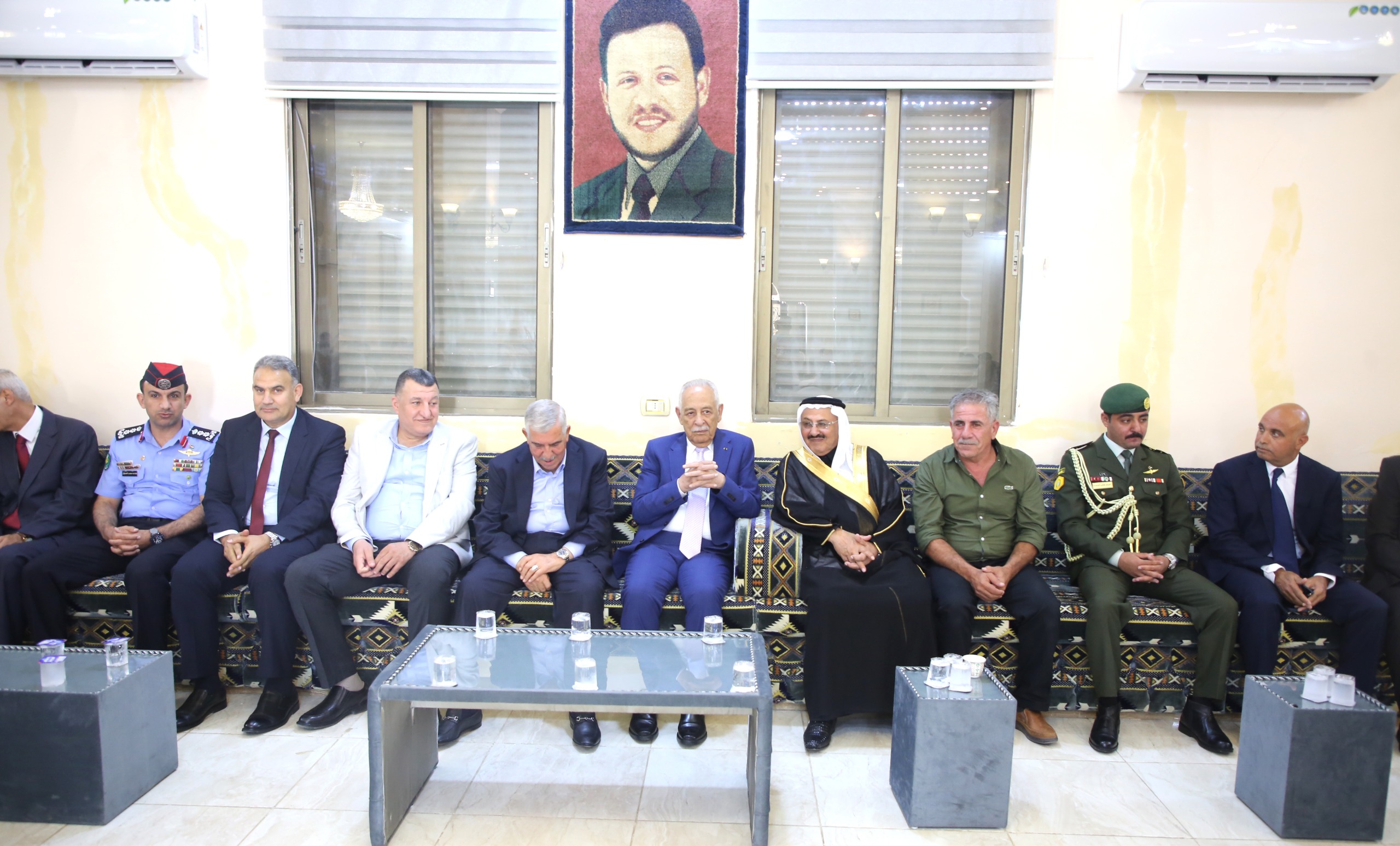 Madar Al-Saa Images 0.46132546373762795
