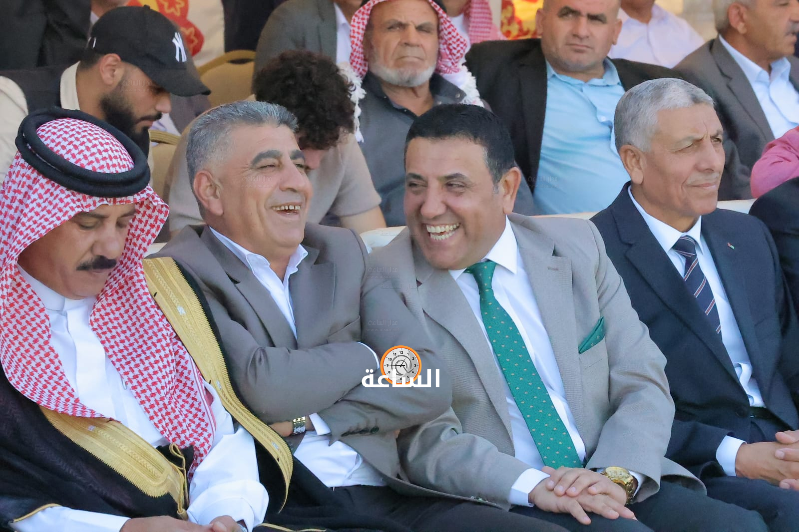 Madar Al-Saa Images 0.5563988695997031