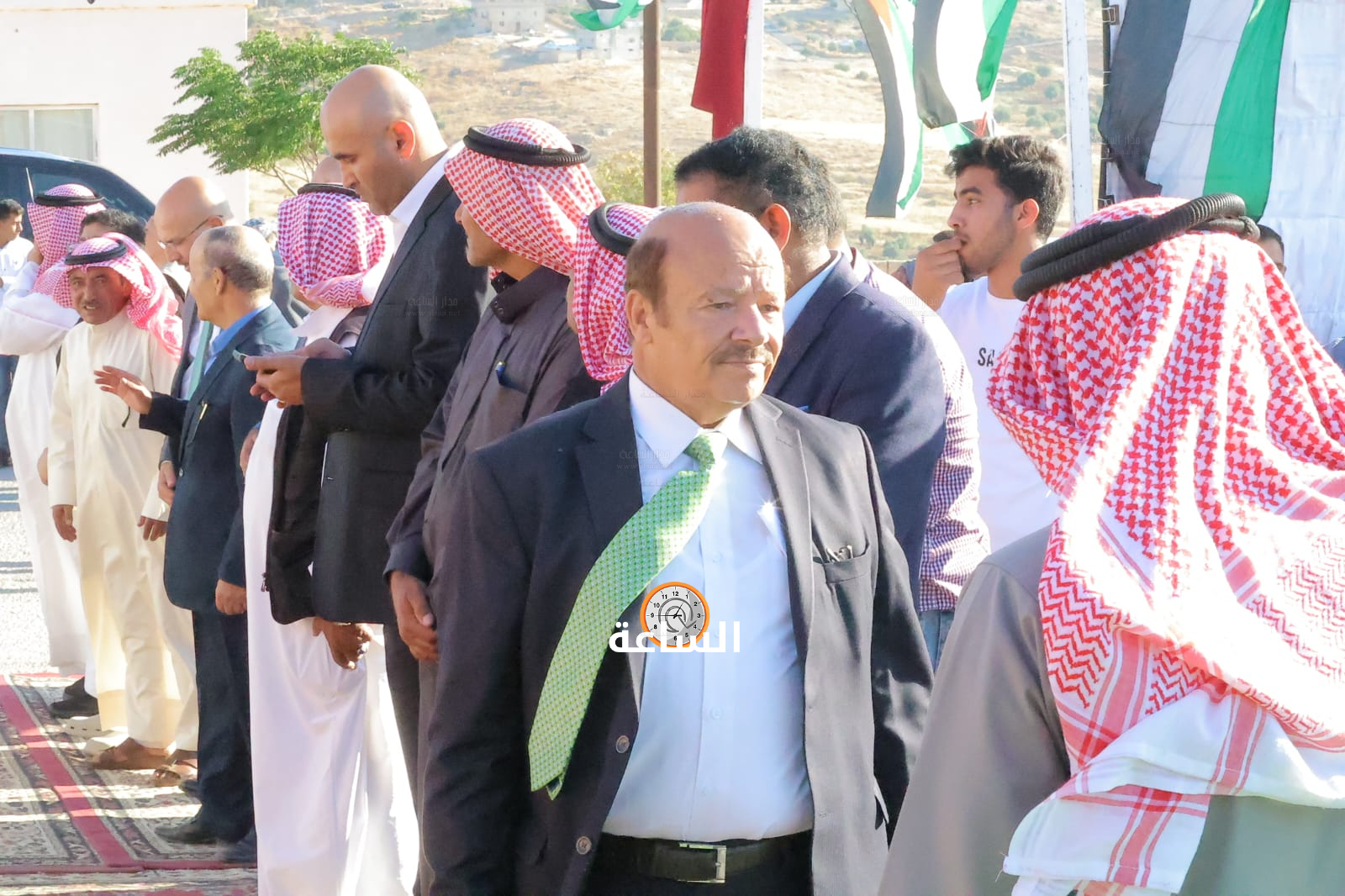 Madar Al-Saa Images 0.37156058813675097
