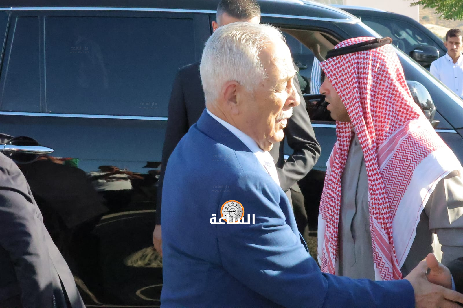 Madar Al-Saa Images 0.6361180351464969