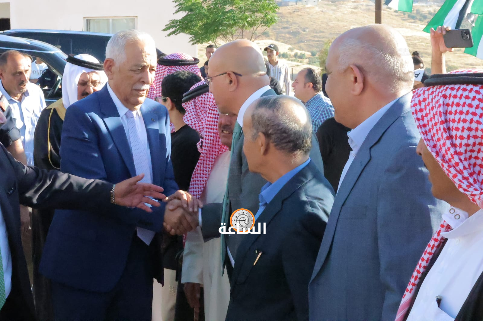 Madar Al-Saa Images 0.9785066767525837