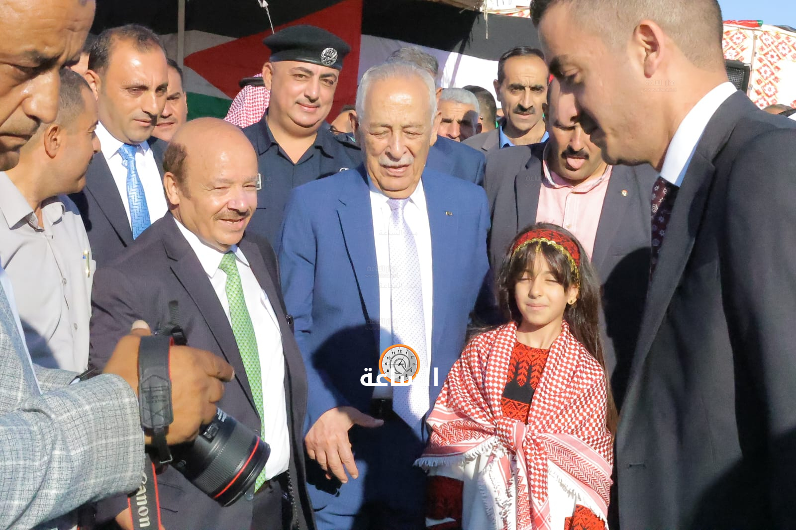 Madar Al-Saa Images 0.17586597303882534