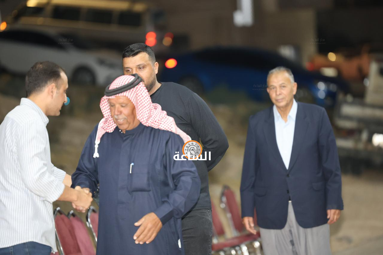 Madar Al-Saa Images 0.7720085927431274