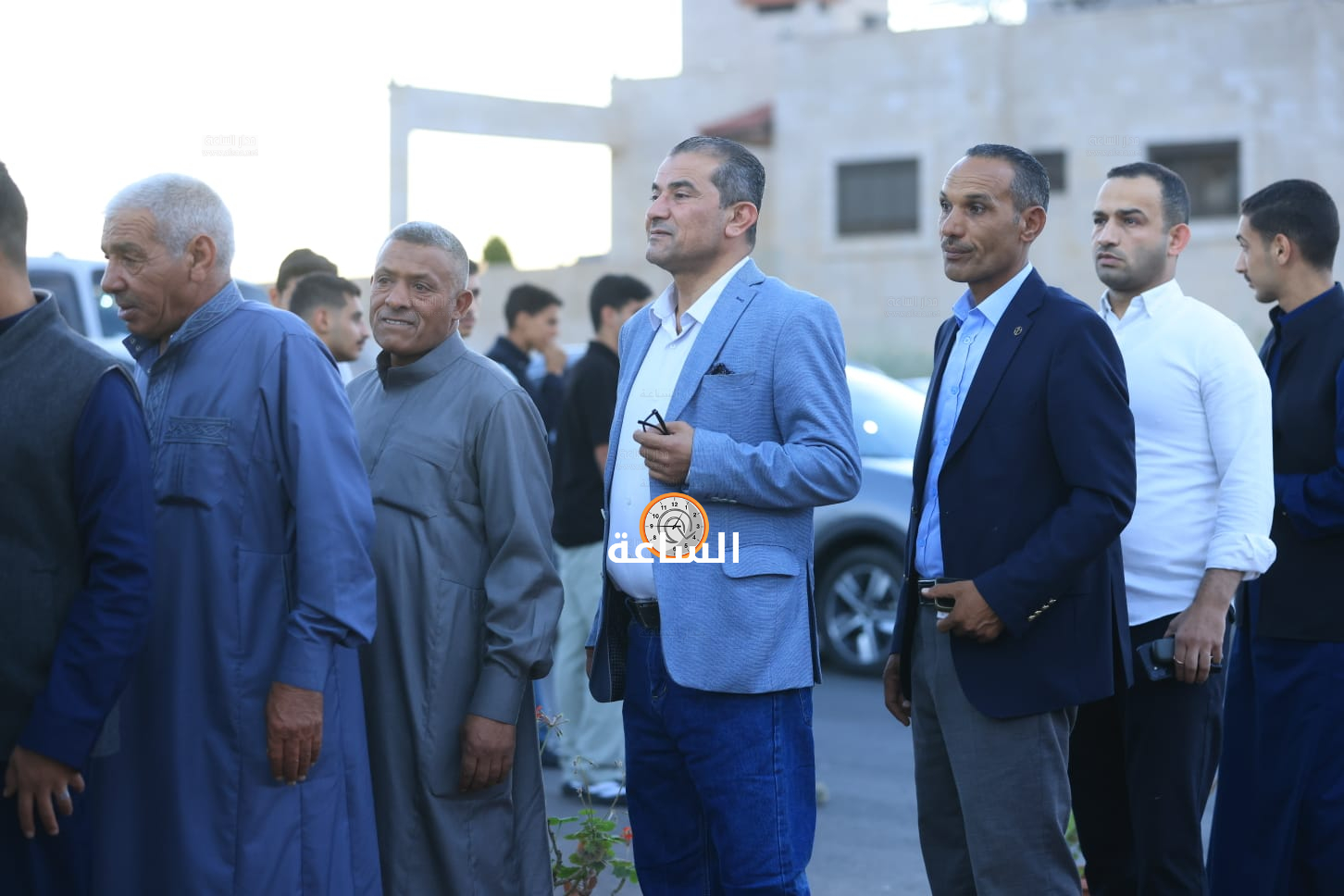 Madar Al-Saa Images 0.809851156954945
