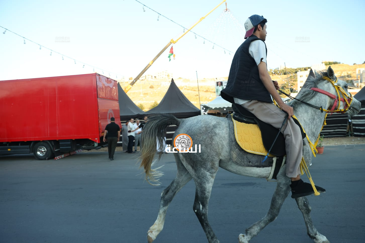 Madar Al-Saa Images 0.7769756601413872