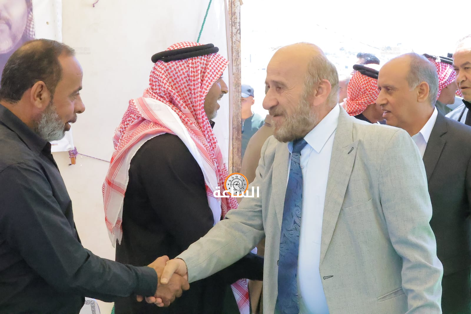 Madar Al-Saa Images 0.7149440705322456