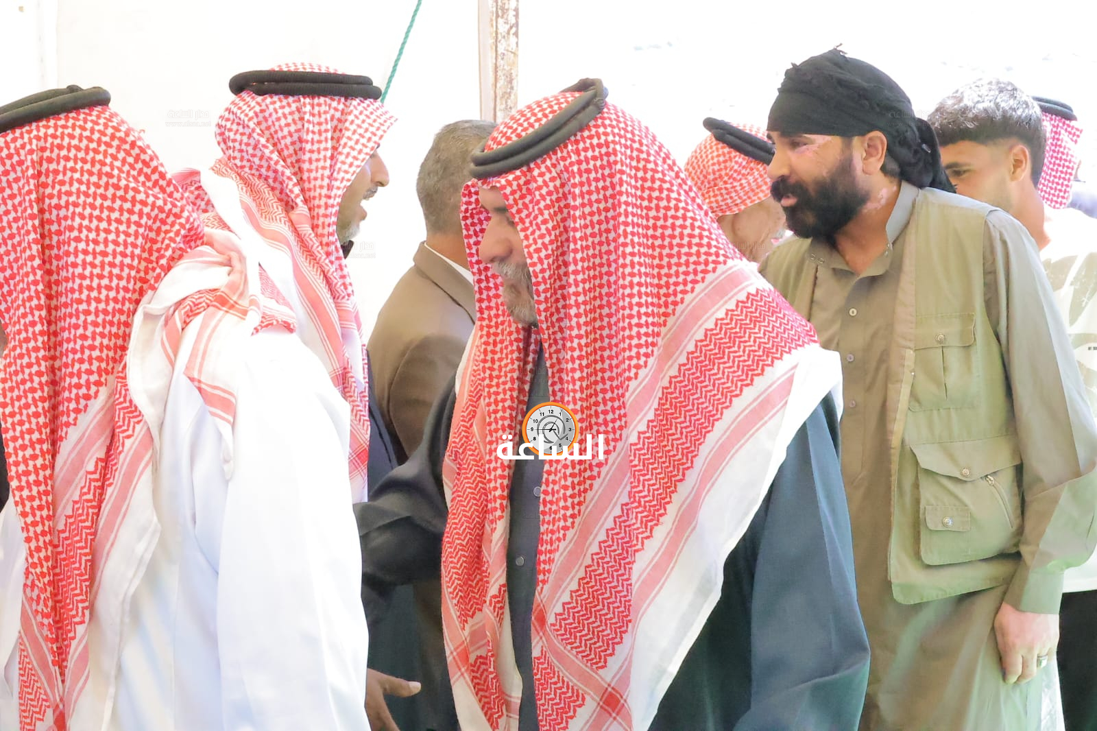 Madar Al-Saa Images 0.11403175015128442