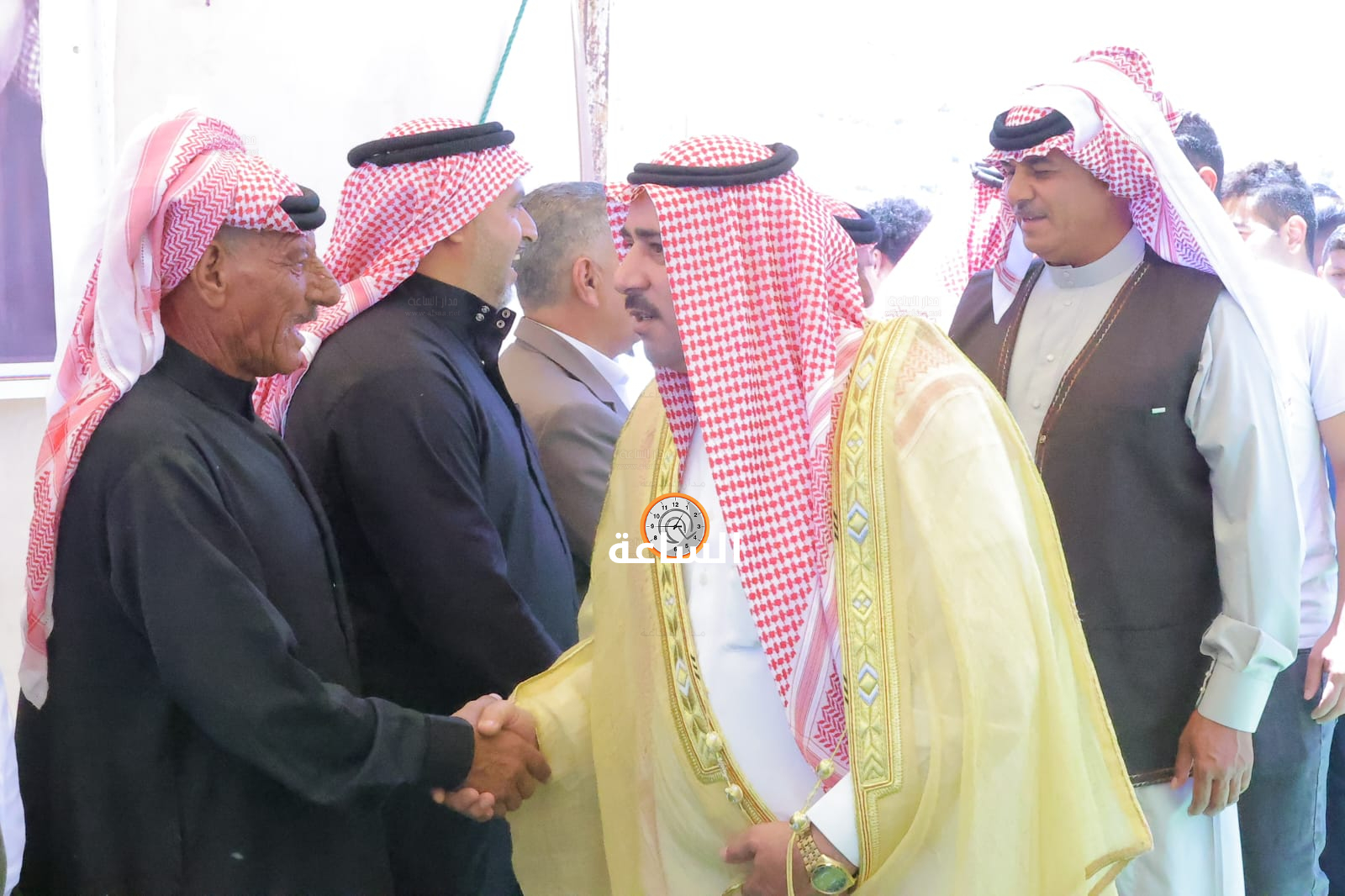 Madar Al-Saa Images 0.08696470741356166