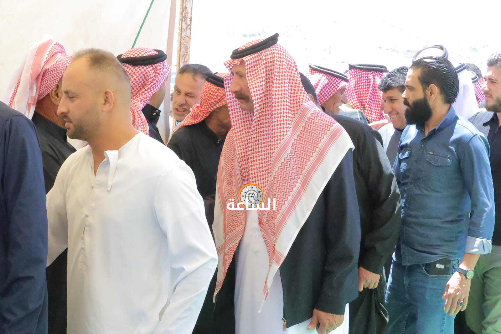Madar Al-Saa Images 0.9991714139596263