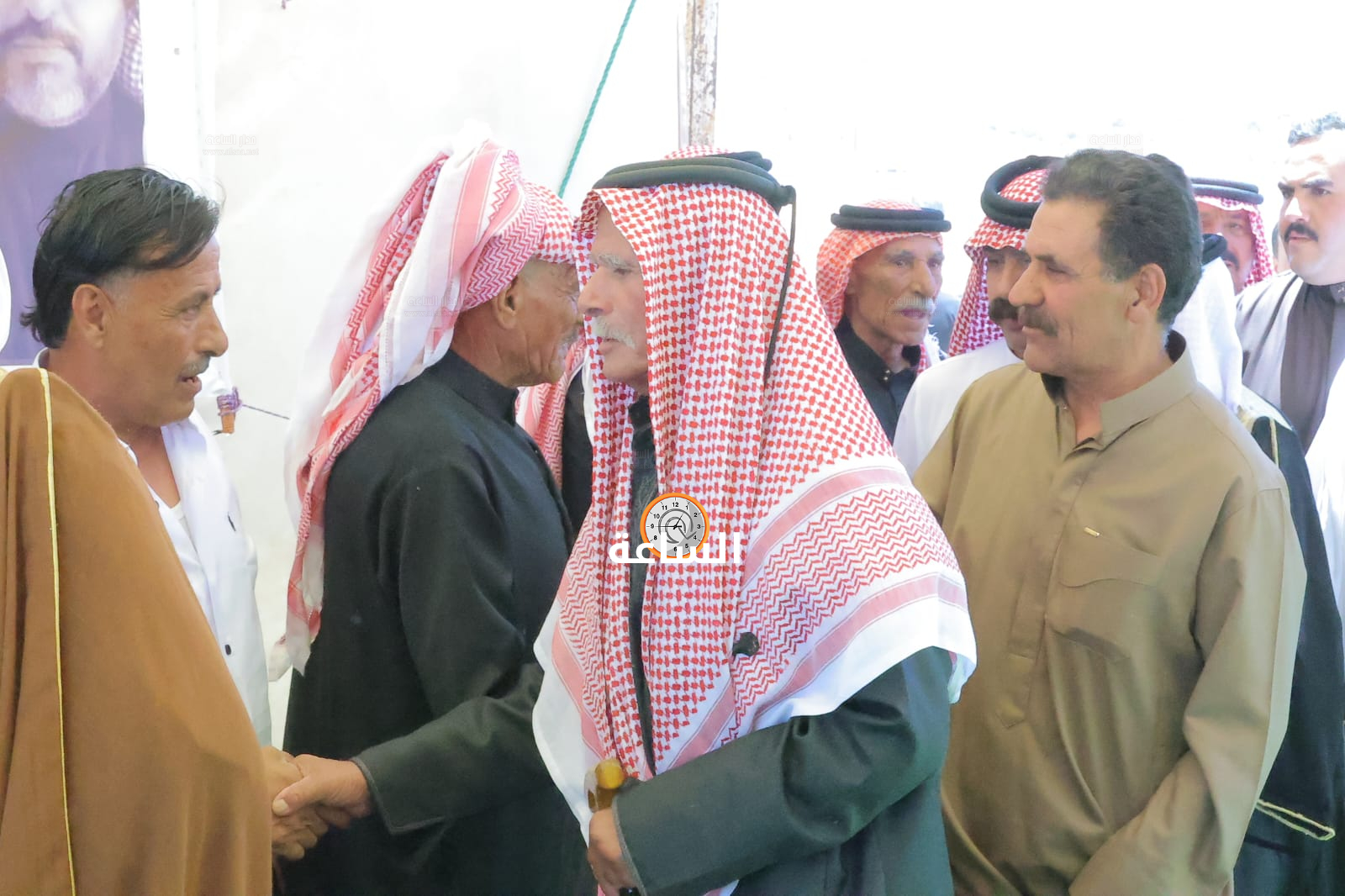 Madar Al-Saa Images 0.030177057058985324