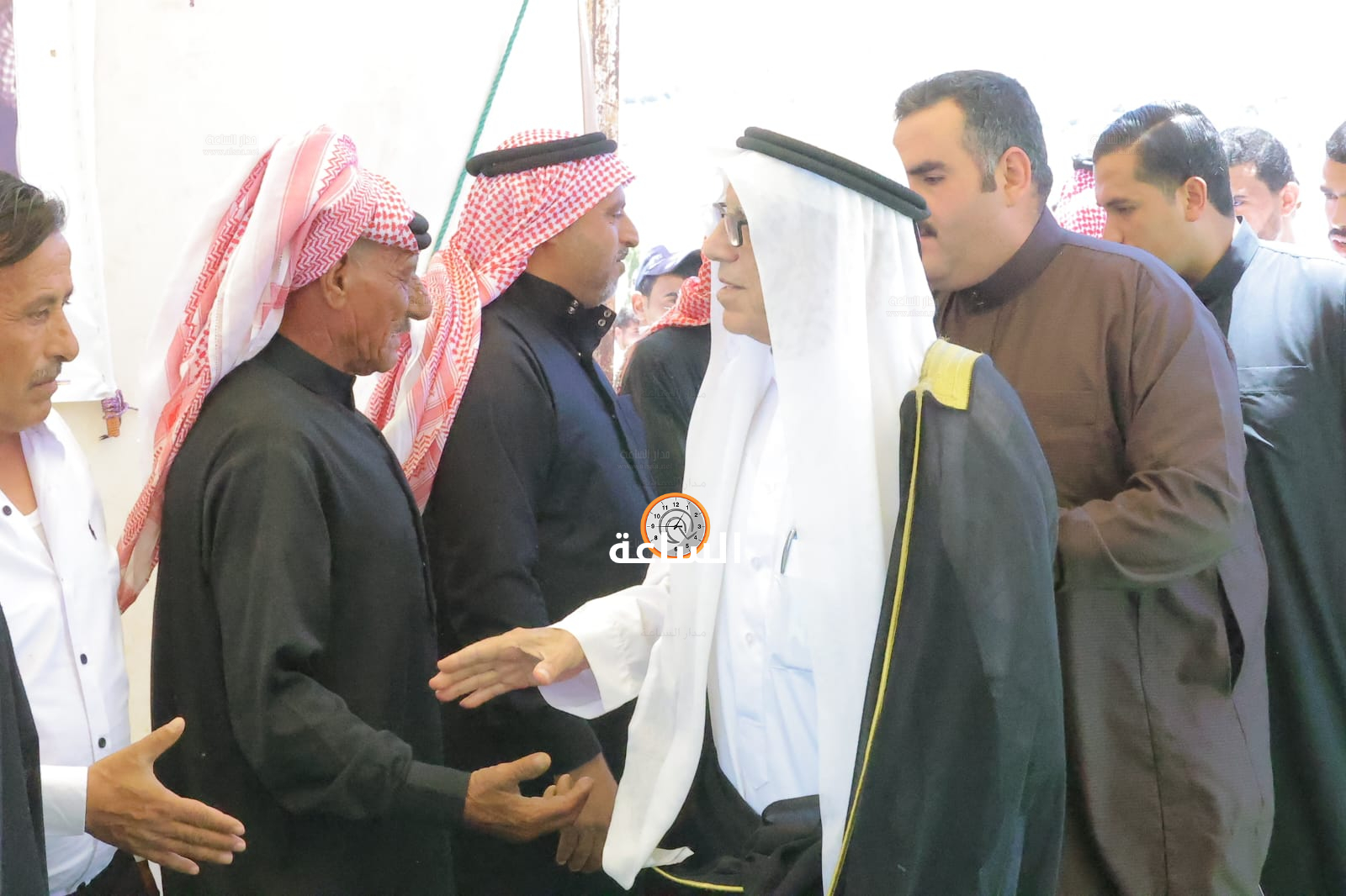 Madar Al-Saa Images 0.12376596044991572