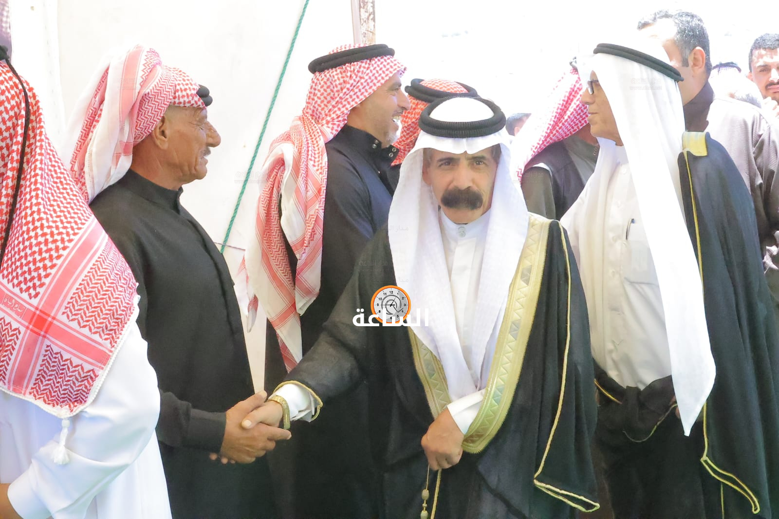 Madar Al-Saa Images 0.5517352959871187