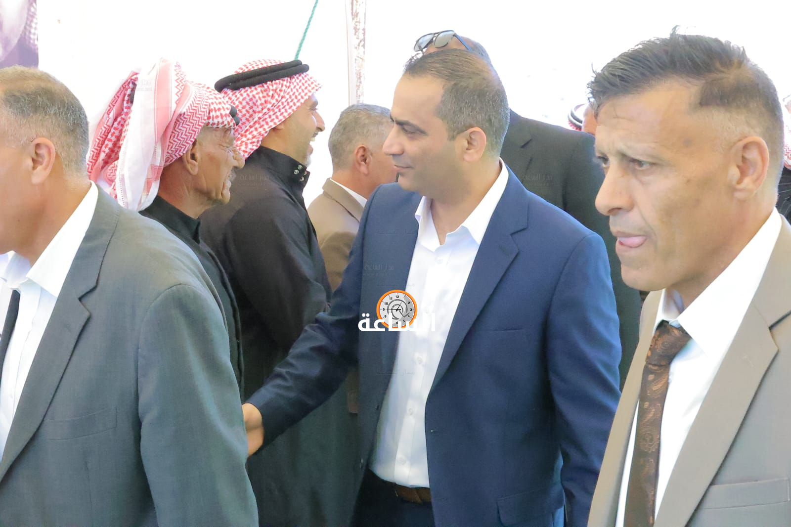 Madar Al-Saa Images 0.9774698850971008