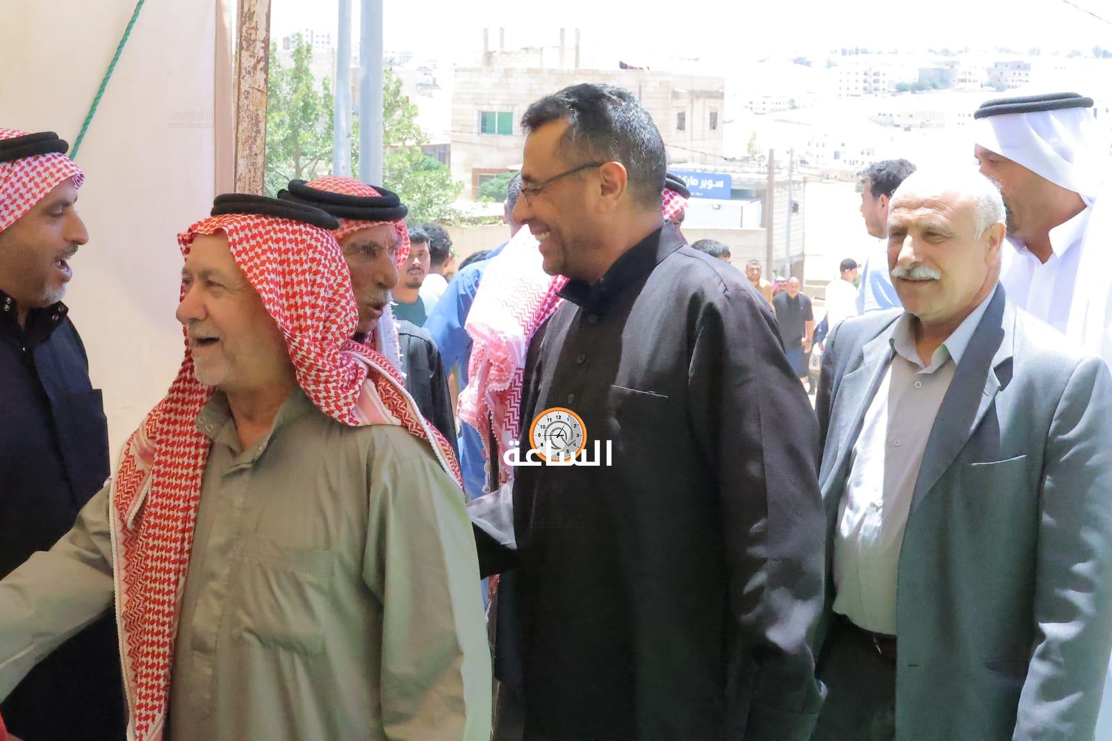 Madar Al-Saa Images 0.7048158695195411