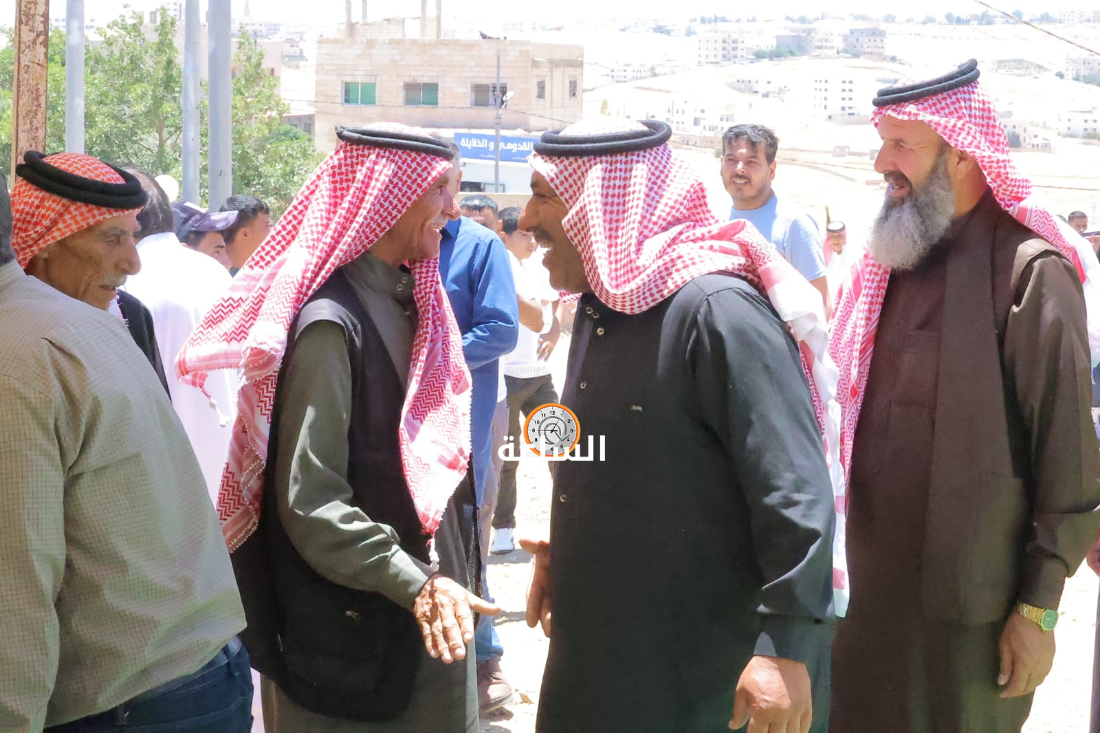 Madar Al-Saa Images 0.44403132576660065
