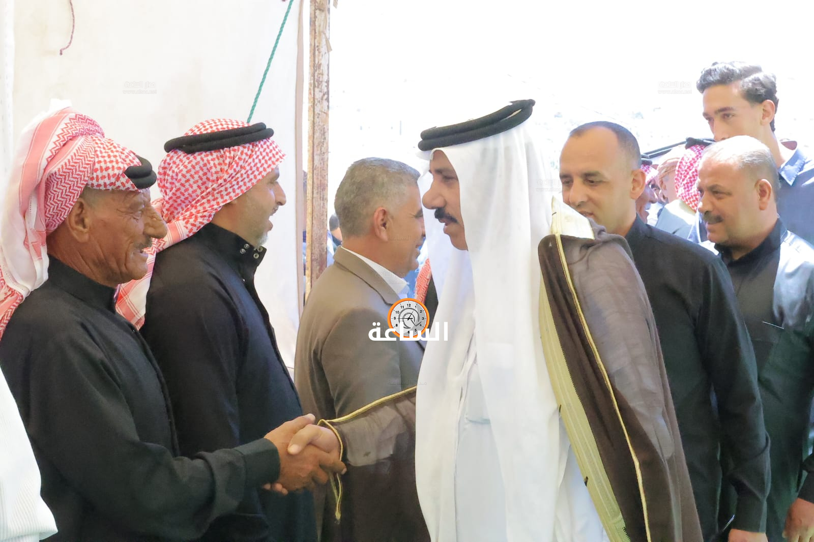 Madar Al-Saa Images 0.5035050342244507
