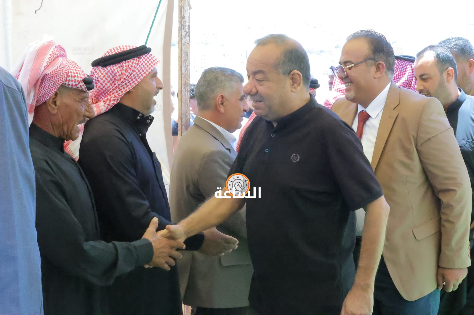 Madar Al-Saa Images 0.3364765338636211