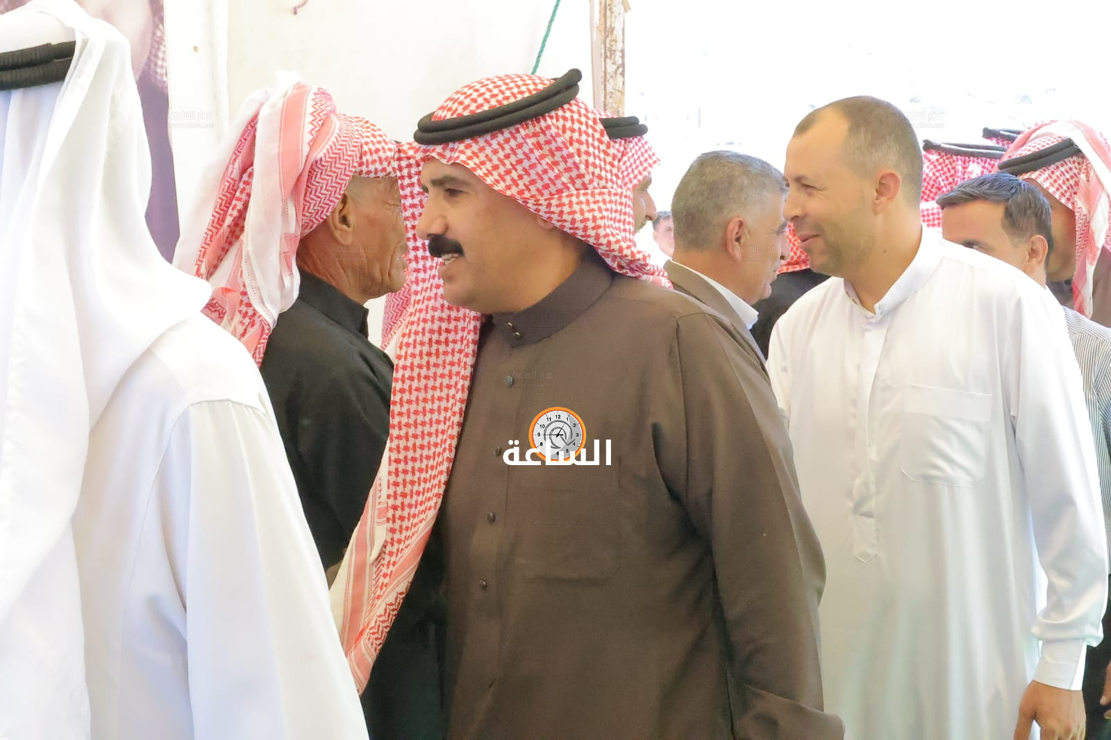 Madar Al-Saa Images 0.8888527834384186