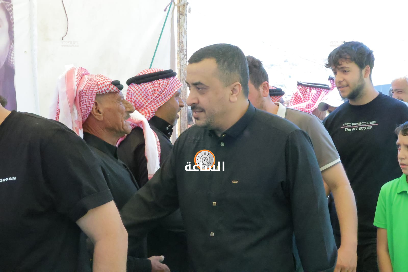 Madar Al-Saa Images 0.9587379478065189