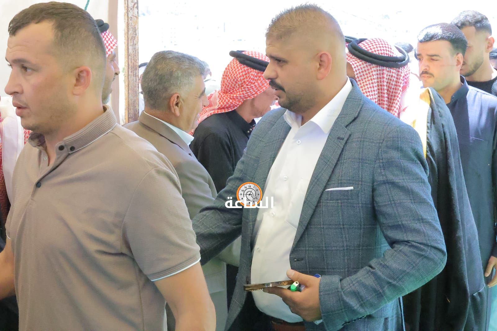 Madar Al-Saa Images 0.1672120936388245