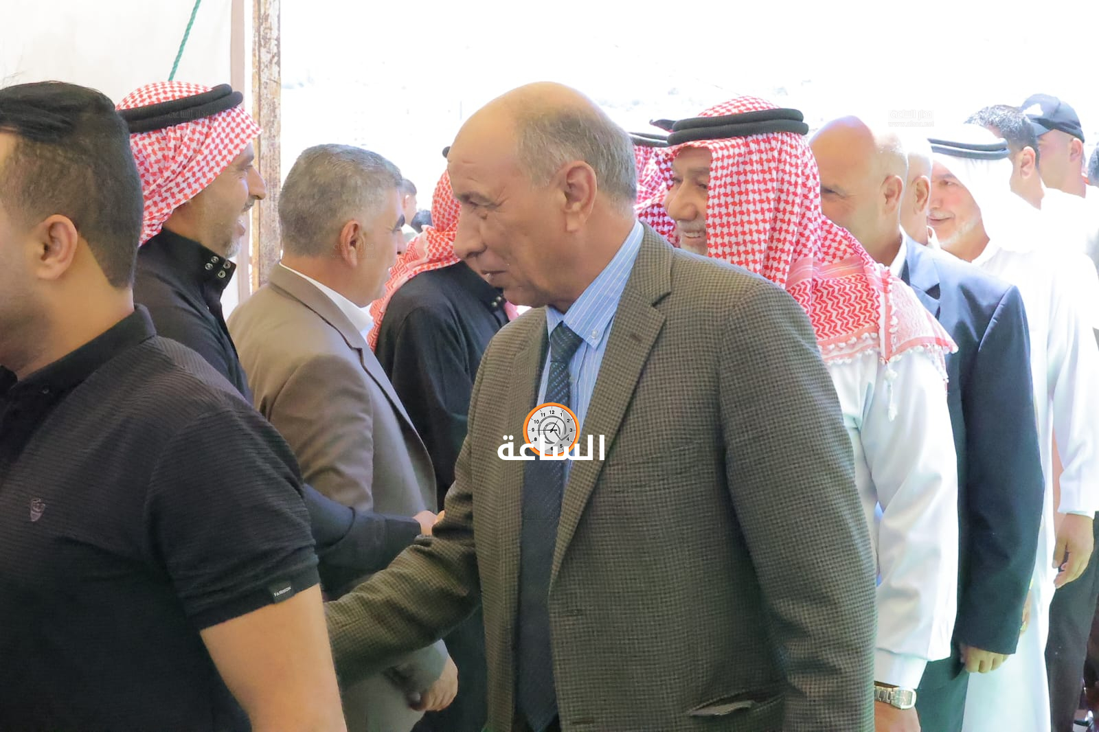 Madar Al-Saa Images 0.5121953049110021