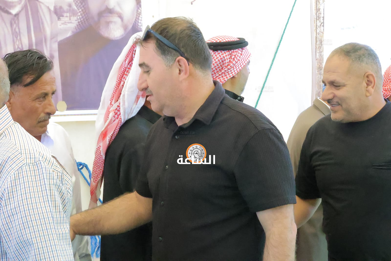 Madar Al-Saa Images 0.4588126119358934