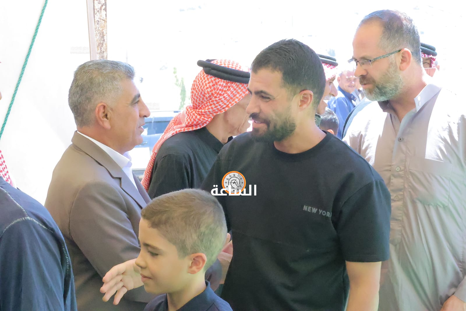 Madar Al-Saa Images 0.4767589985958358