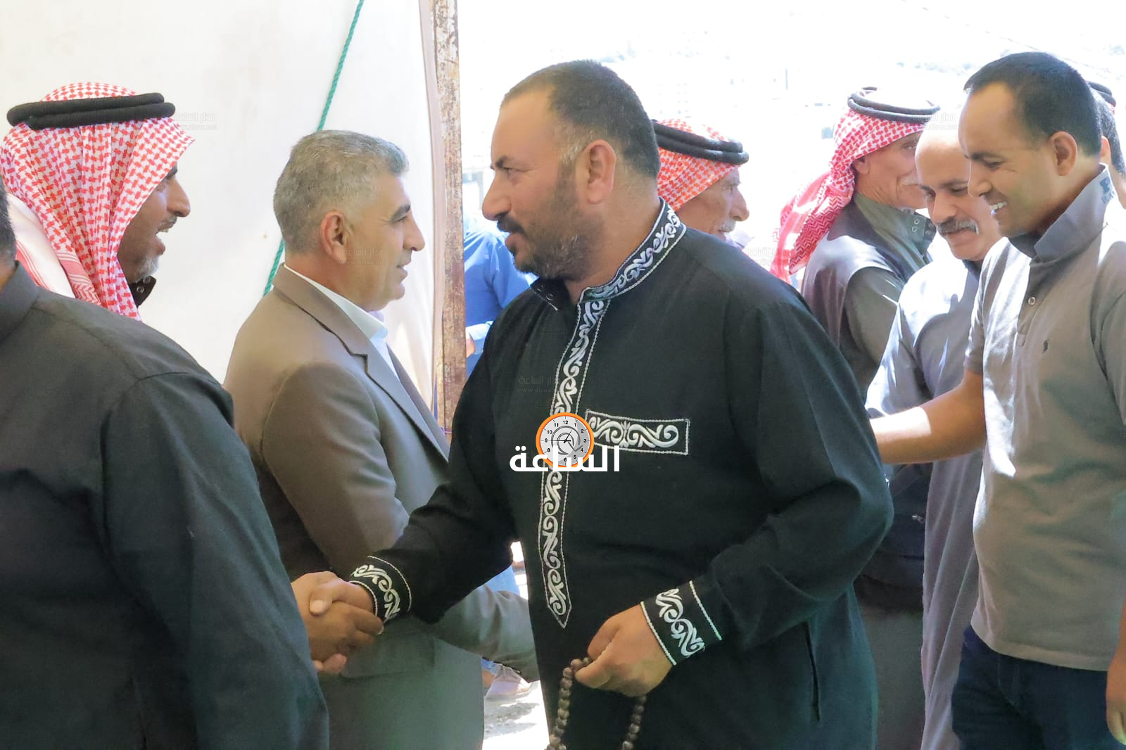 Madar Al-Saa Images 0.23646686516855198