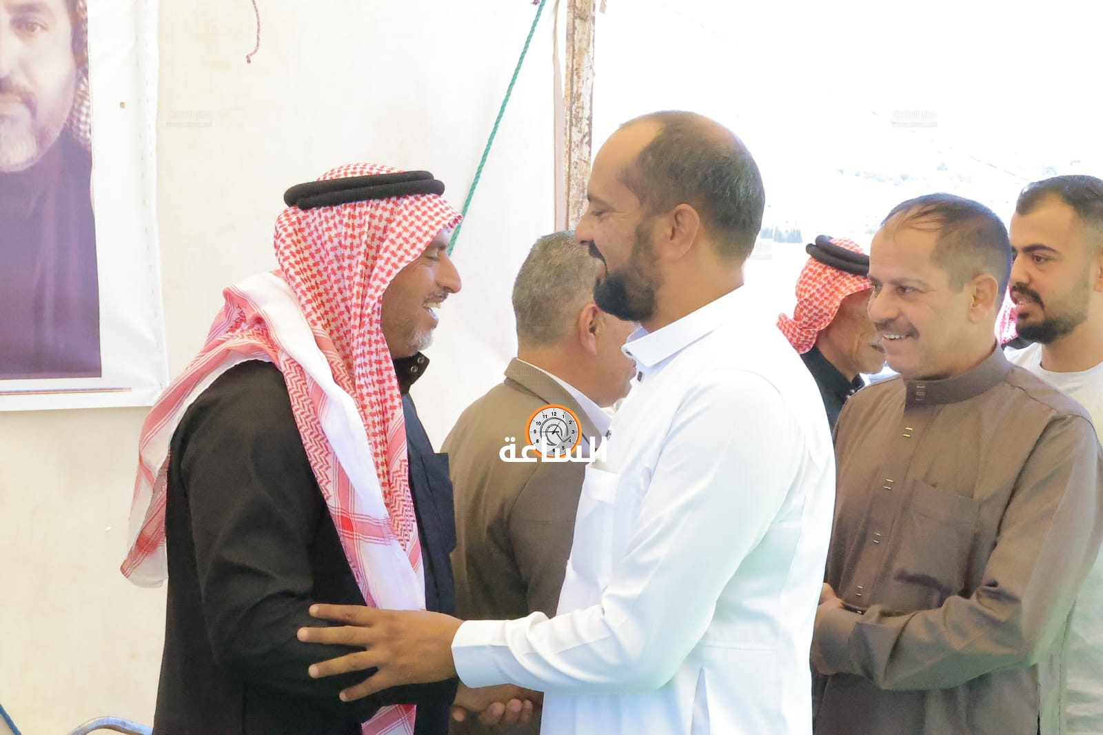 Madar Al-Saa Images 0.7518133945632831