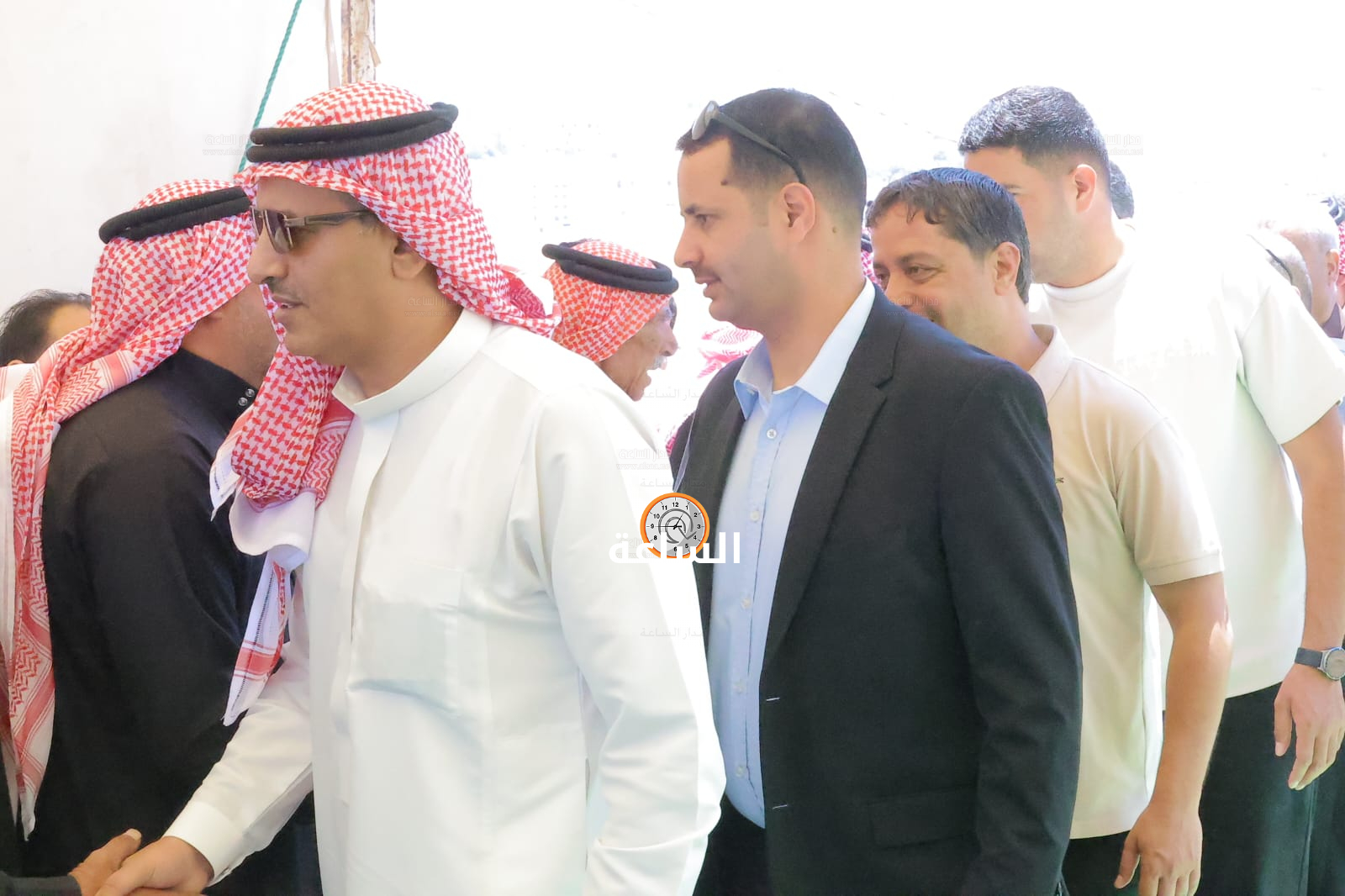 Madar Al-Saa Images 0.9647959906249742