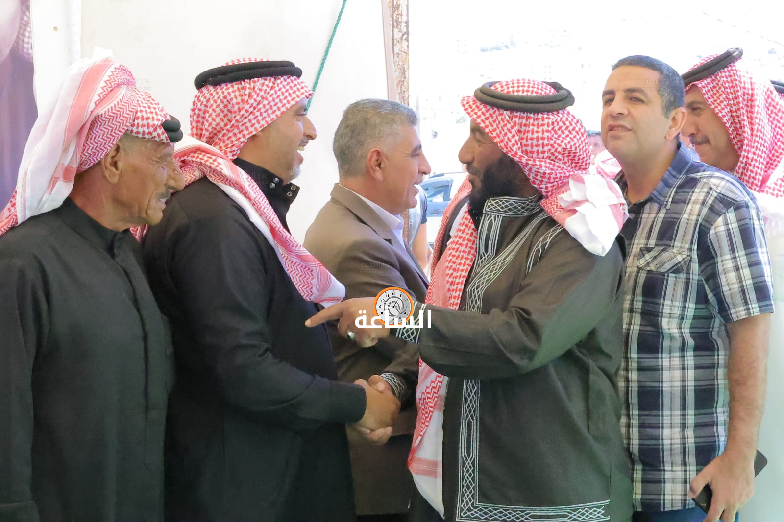 Madar Al-Saa Images 0.940238627966328