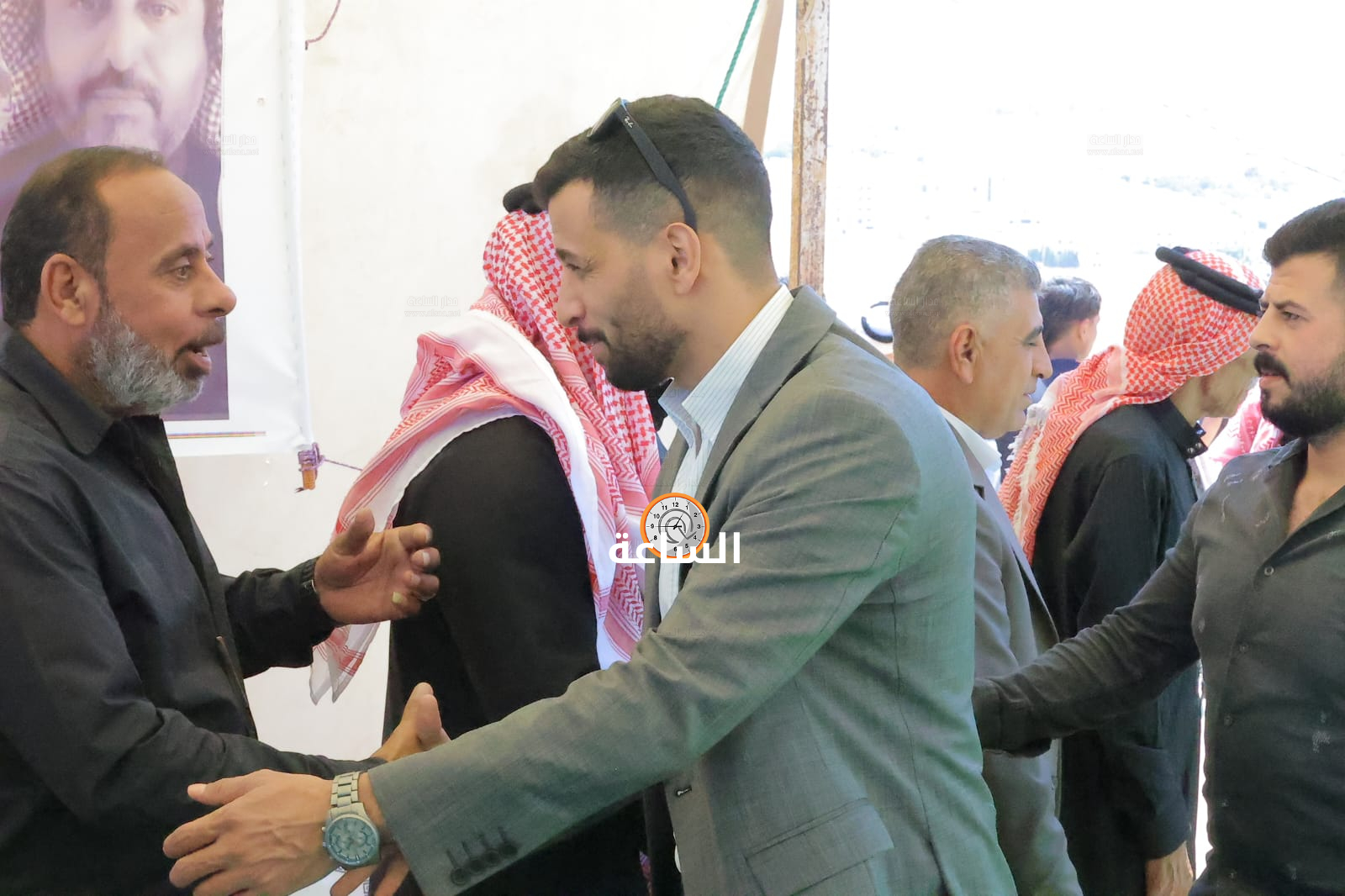 Madar Al-Saa Images 0.6159347584361993