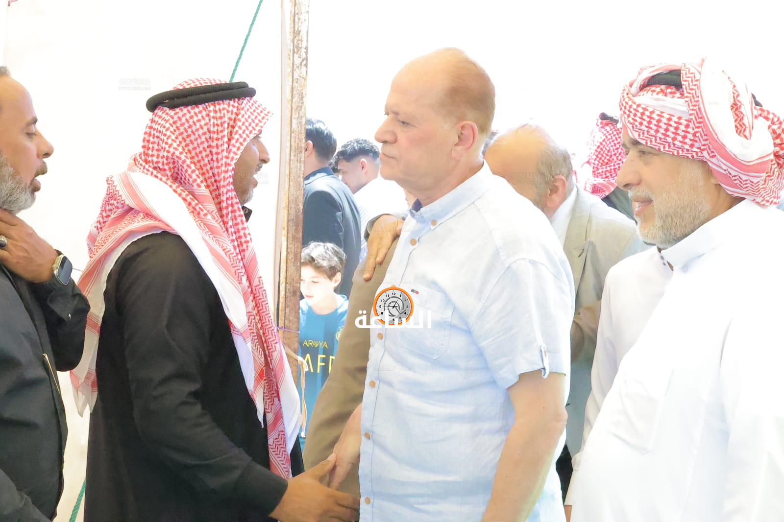 Madar Al-Saa Images 0.19166594688758454