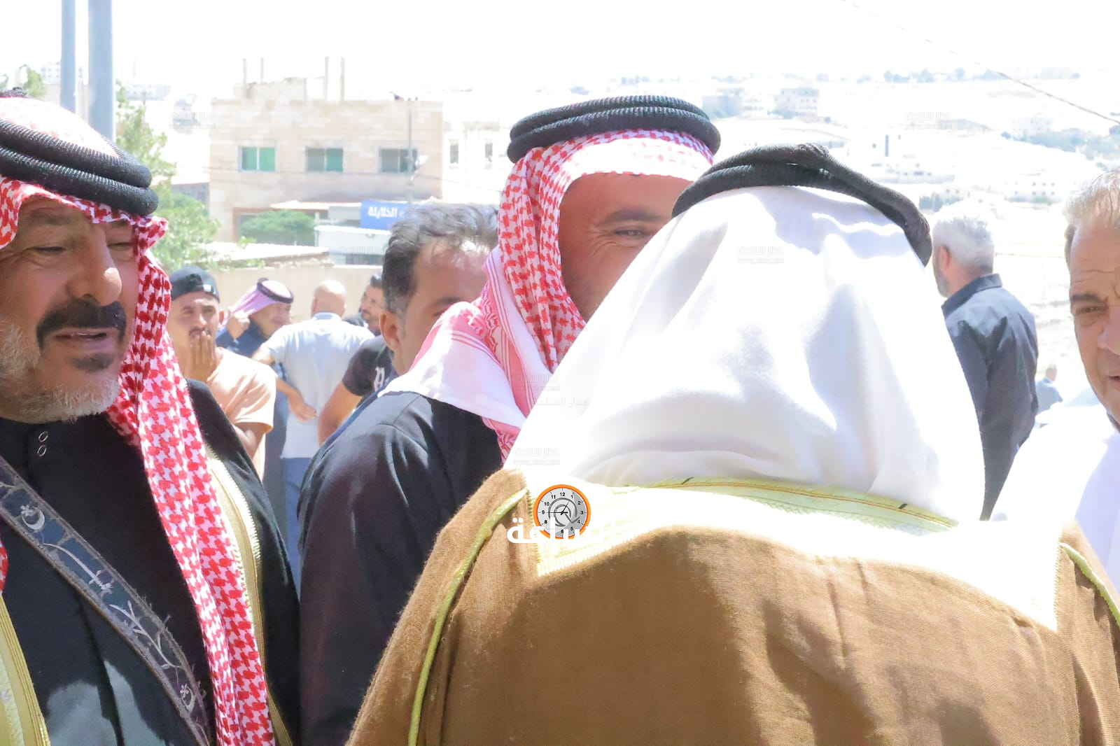 Madar Al-Saa Images 0.7198252211489233