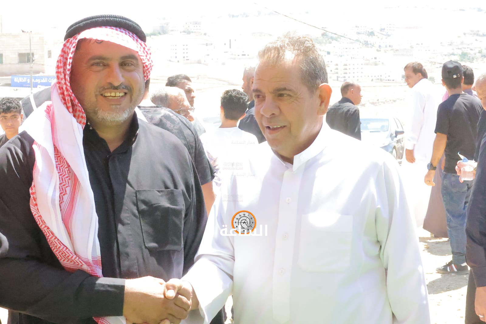 Madar Al-Saa Images 0.03299366408727267